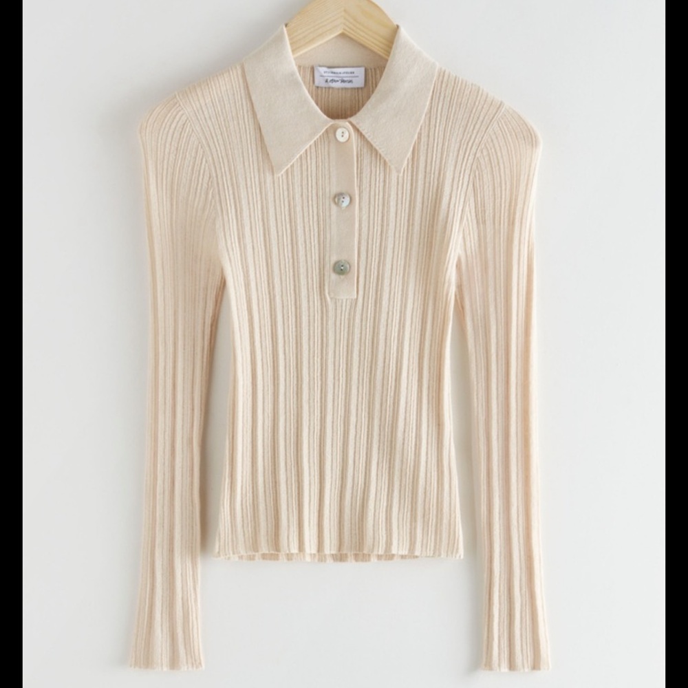 & OTHER STORIES
Sheer Fitted Polo Top